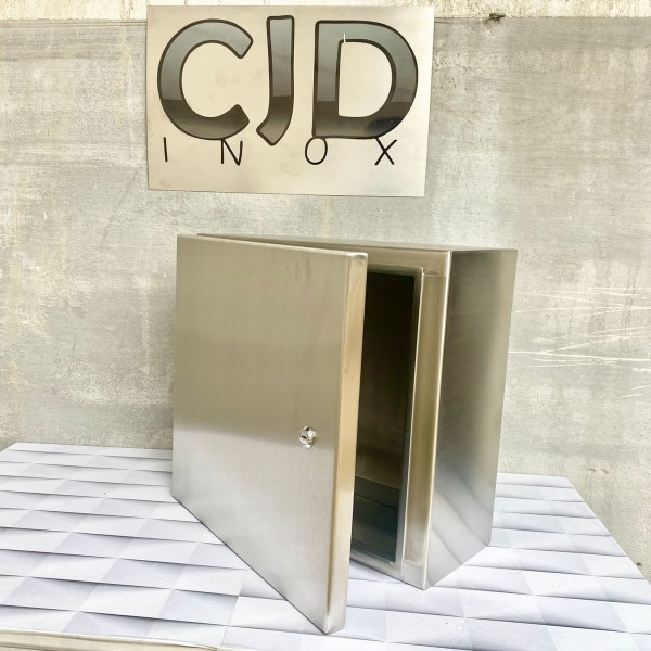 Painel Elétrico Em Aço Inox