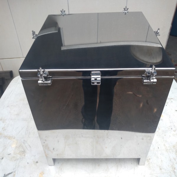 Caixa De Inox