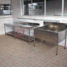 Mesa em inox para frigorífico